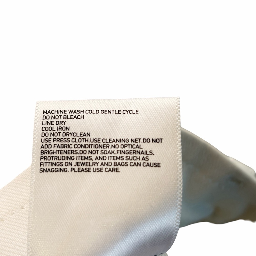 Uniqlo Ultra Stretch High Rise Cropped Denim Leggings in White , Size M 28" - Picture 12 of 12